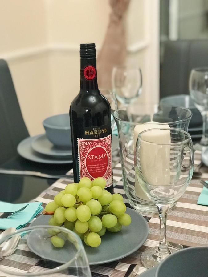 Chani Place Northampton Dış mekan fotoğraf